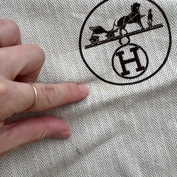 Authentic Hermes Dust Bag - Picture 2 of 3
